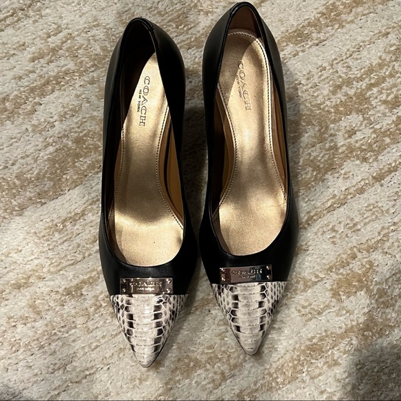 Coach heels - Picture 1 of 4